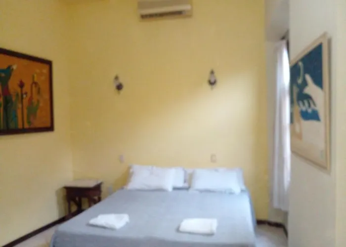 Solar Do Carmo Suites & Apartments